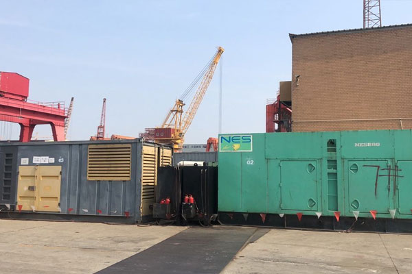 平川发电机出租空气滤清器的清洁频率是多少？